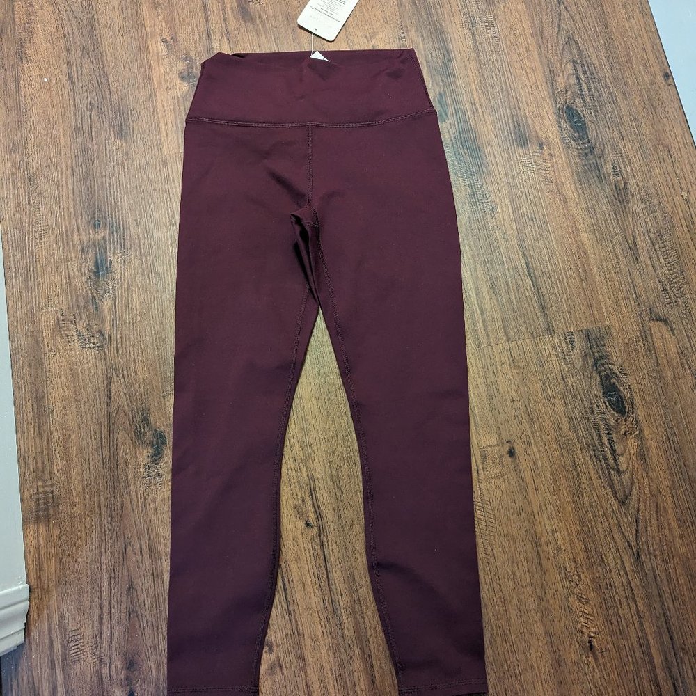 Fabletics Powerhold High Waisted 7/8 Leggings - New w/ tags